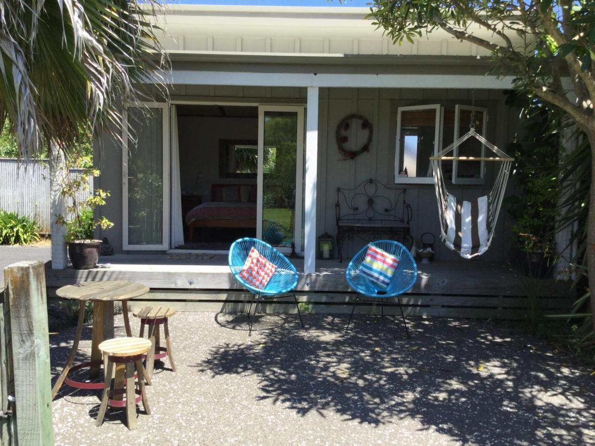 Bed and Breakfast Sundari Retreat Otaki Esterno foto