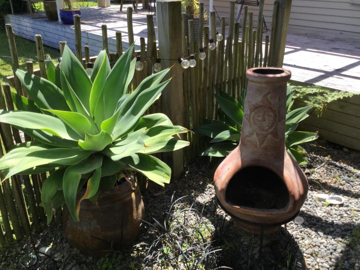 Bed and Breakfast Sundari Retreat Otaki Esterno foto